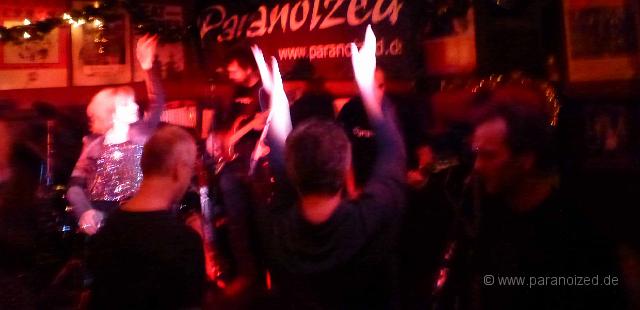 2014 Podium unscharf 033.jpg - Hände